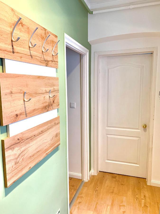 Fidelissima Apartman Sopron Buitenkant foto