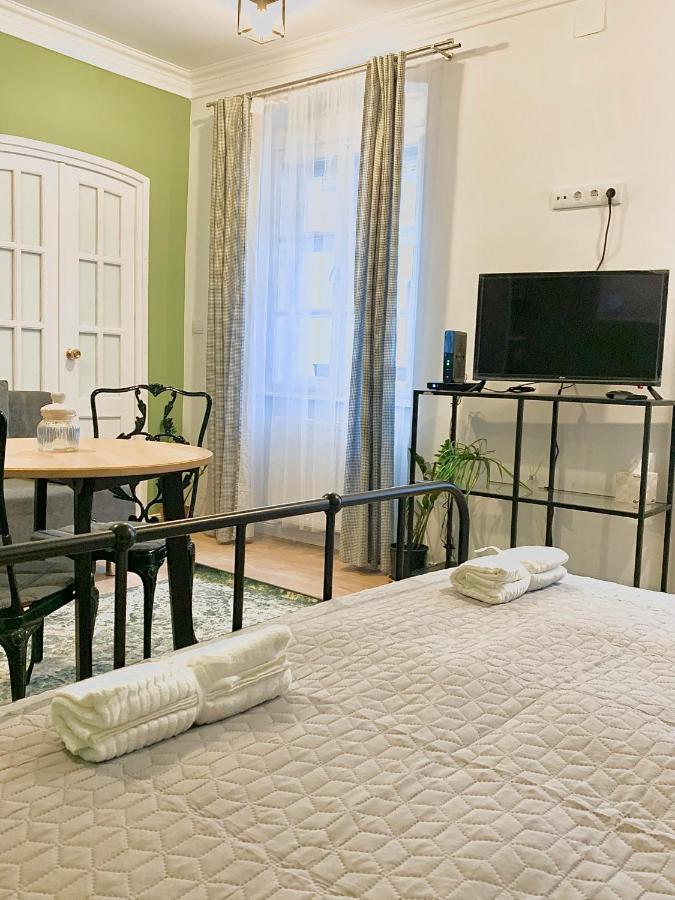 Fidelissima Apartman Sopron Buitenkant foto